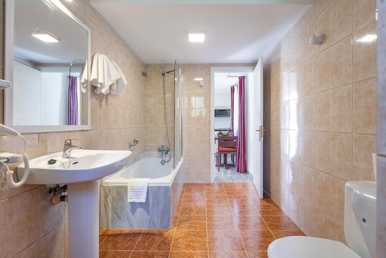 Apartamentos Cala Murada Tennis Dış mekan fotoğraf